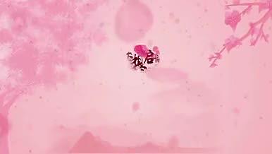 唯美花瓣汇聚标题logo视频的预览图
